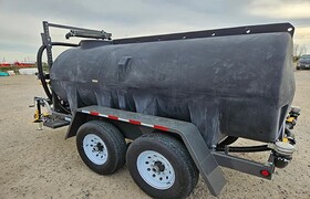 1010 Gallon Water Tank Trailer