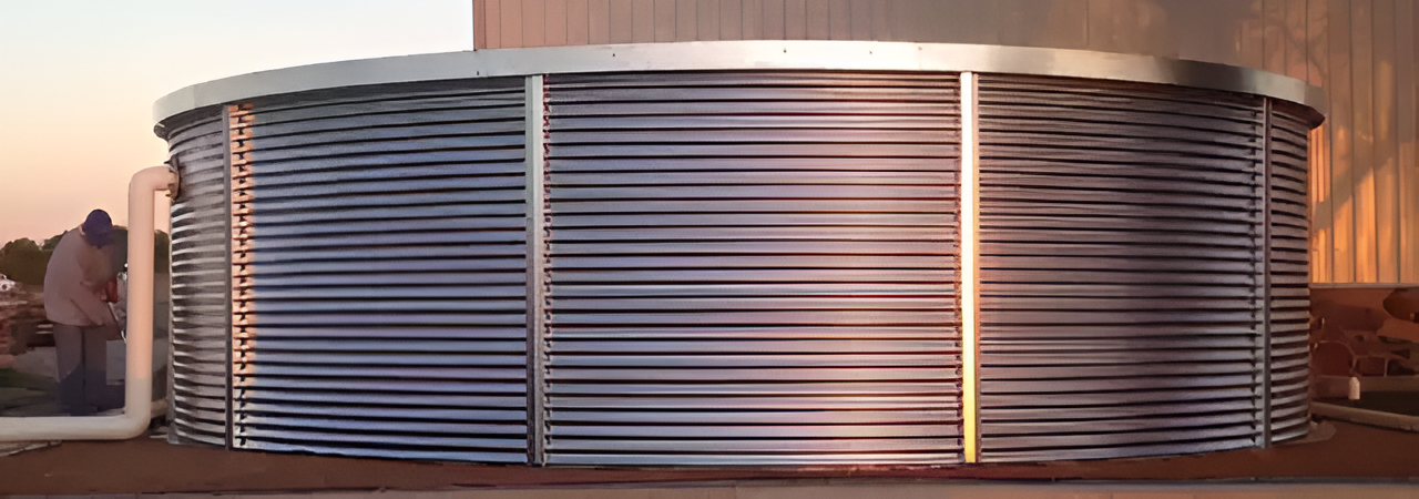 Medium-sized corrugated steel tank designed for water storage