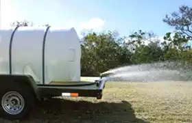 deicer water trailer